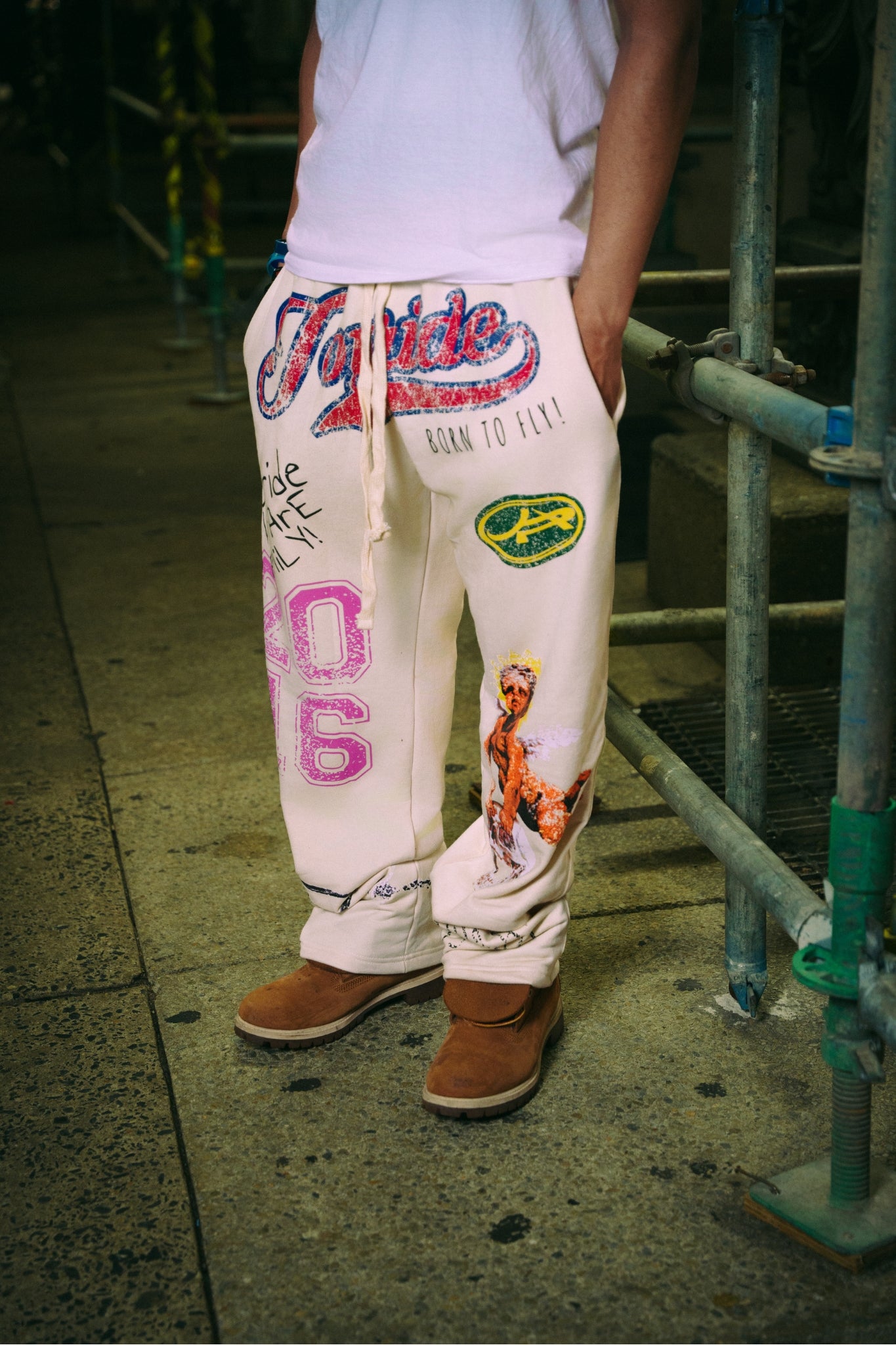 “Born To Fly” sweatpants
