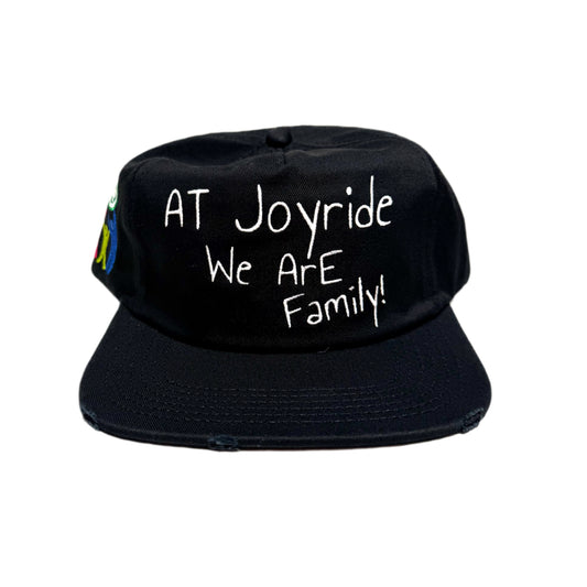 “WE FAMILY”  5 PANEL PATCH HAT