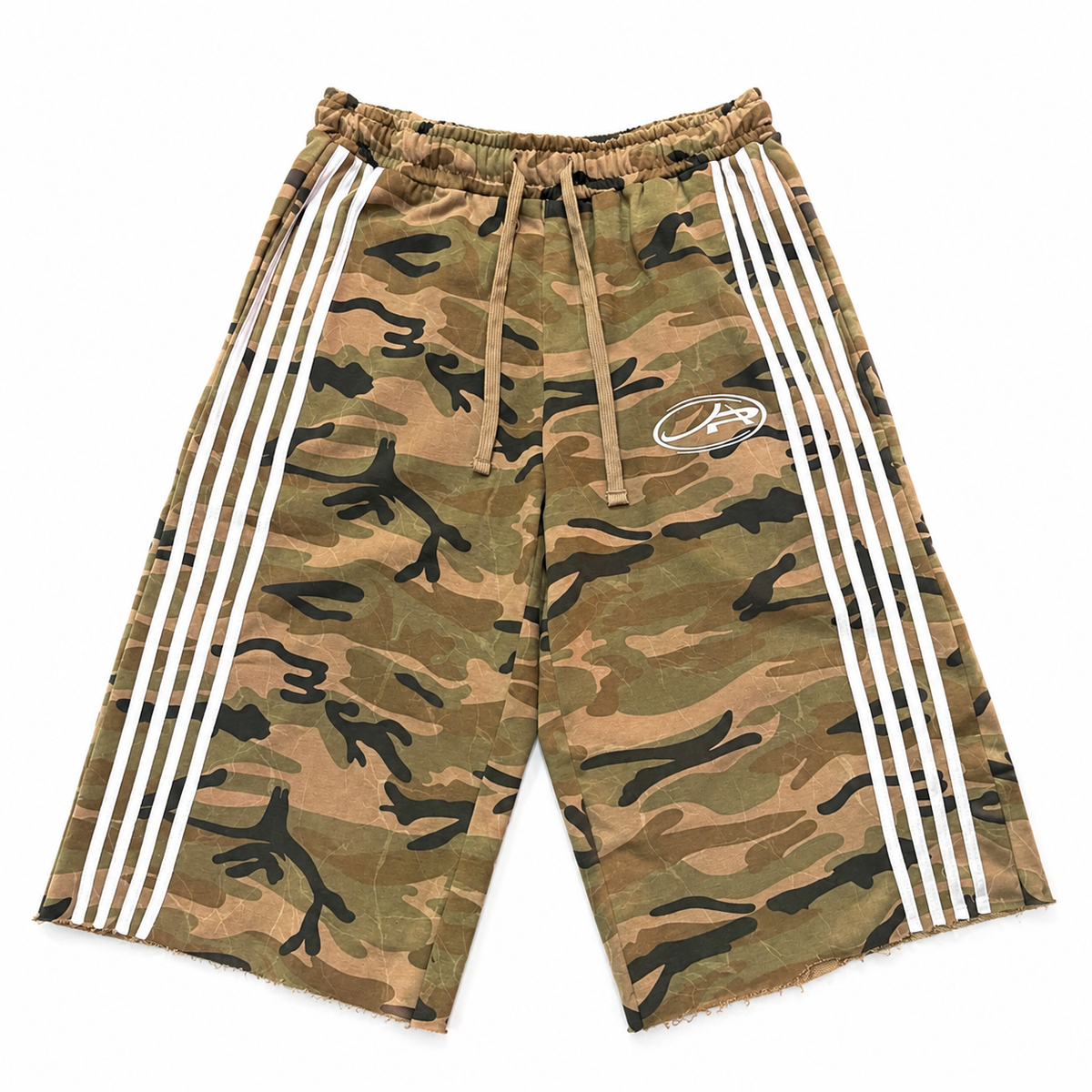Crazy Camo 3/4 Shorts