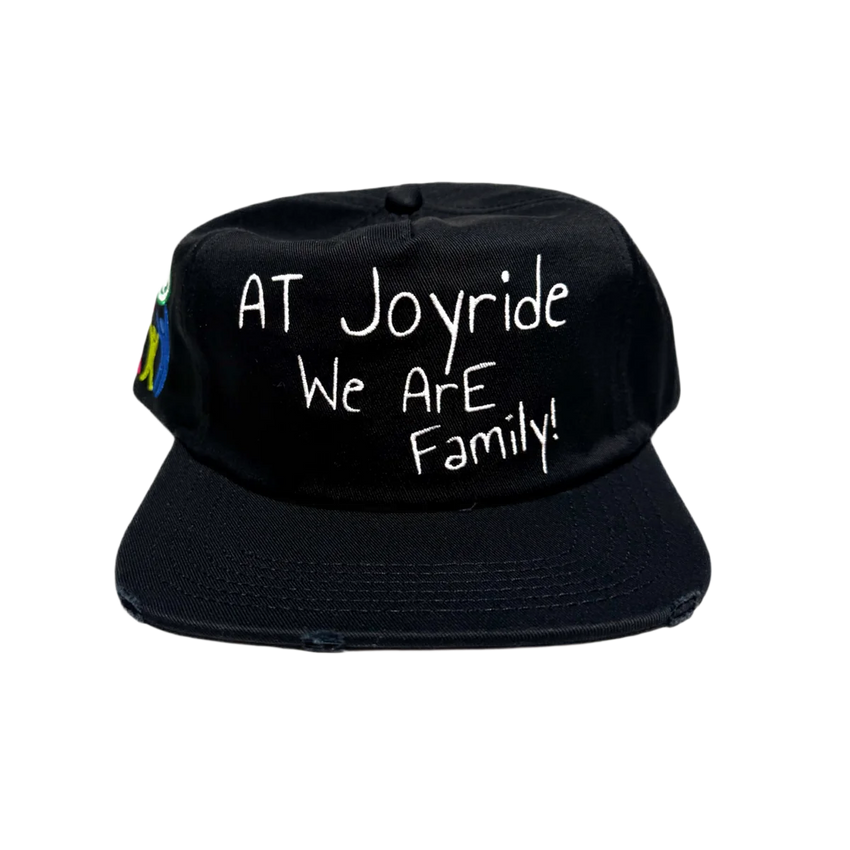 “WE FAMILY”  5 PANEL PATCH HAT